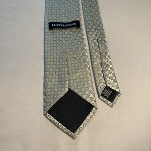 Gold Tie 100% Silk Hathaway Executive Classic Wedding Wall Street Eye Candy